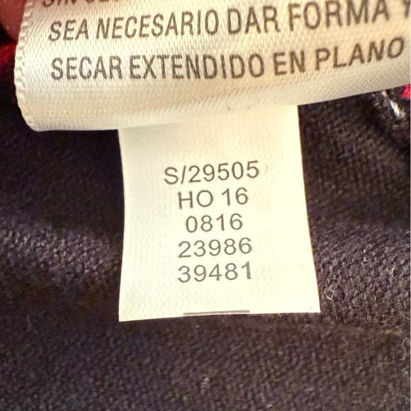 Charter Club Cardigan Sweater Plaid Red Black Sequins Size M Holidays Christmas - Picture 10 of 10